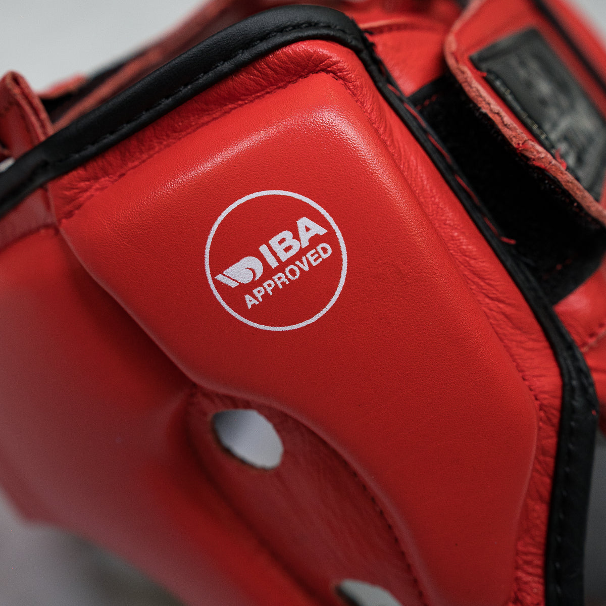 STING COMPETITION WORLD BOXING APPROVED HEADGUARD - RED – Champs