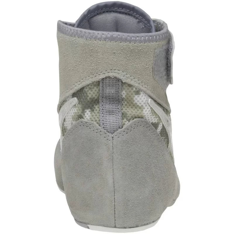 Digital camo store wrestling shoes