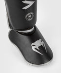 VENUM CHALLENGER STANDUP SHIN GUARDS-BLACK/SILVER