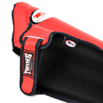 TWINS DOUBLE PADDED SHINGUARDS-RED/BLACK