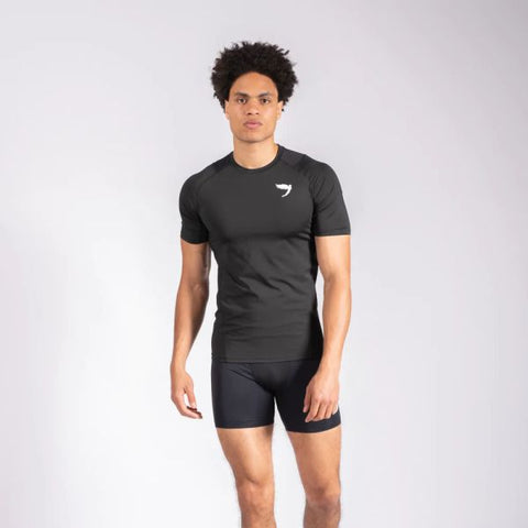 Fly Compression Top black