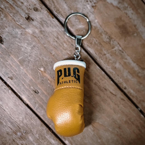 PUG ATHLETIC KEYRING-GOLD